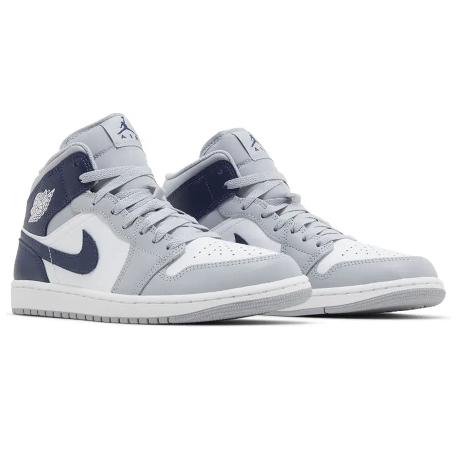 Air Jordan 1 Mid 'Wolf Grey Midnight Navy'