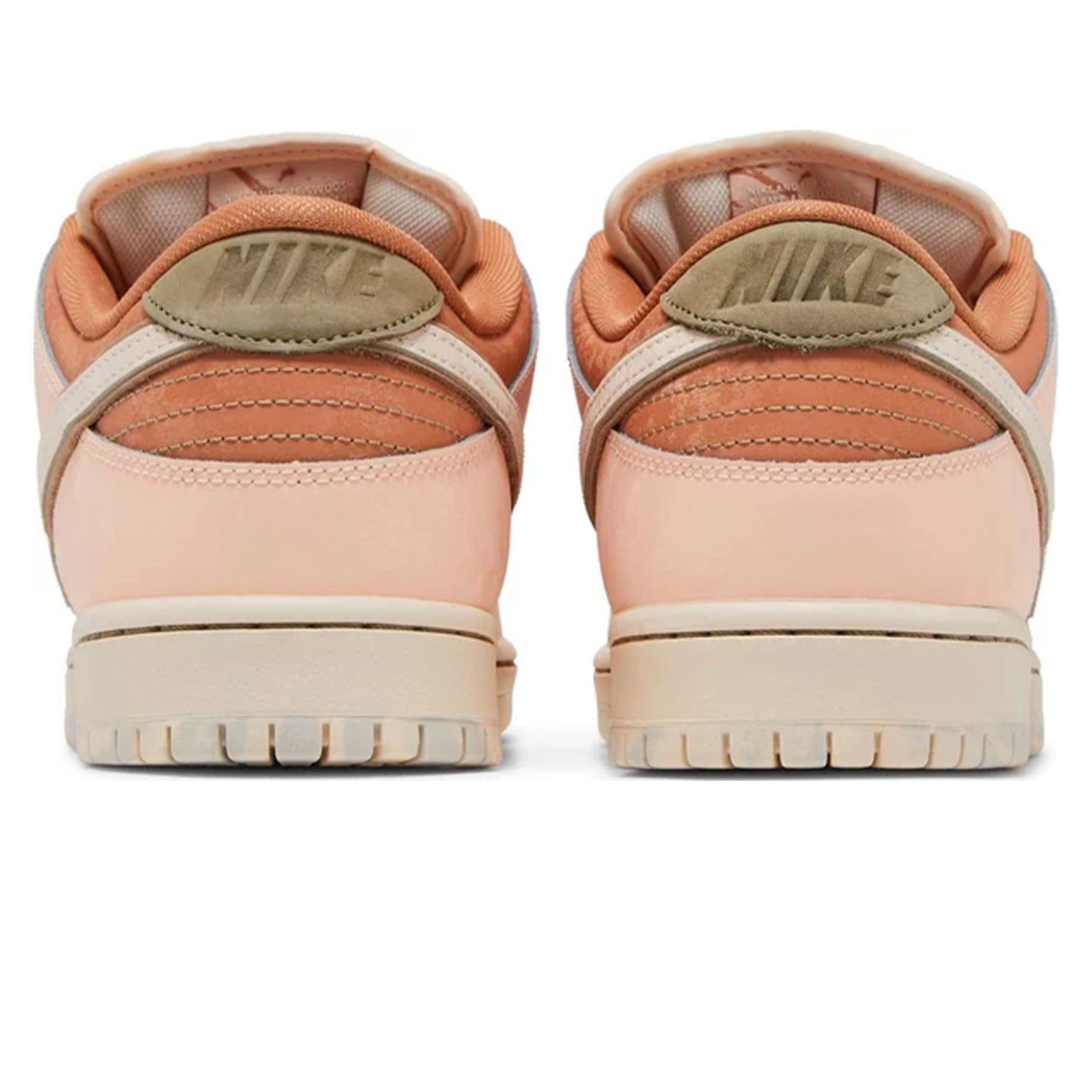 Nike Dunk SB Low 'Trocadéro Gardens'
