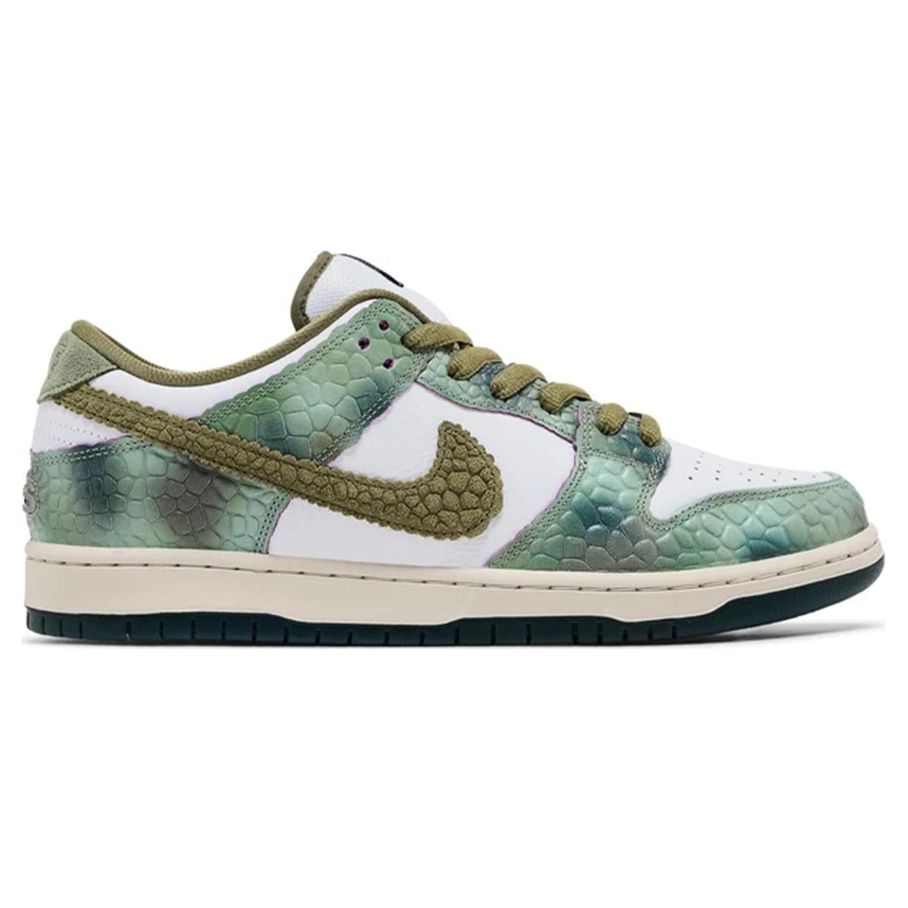 Alexis Sablone x Nike Dunk Low SB 'Chameleon'