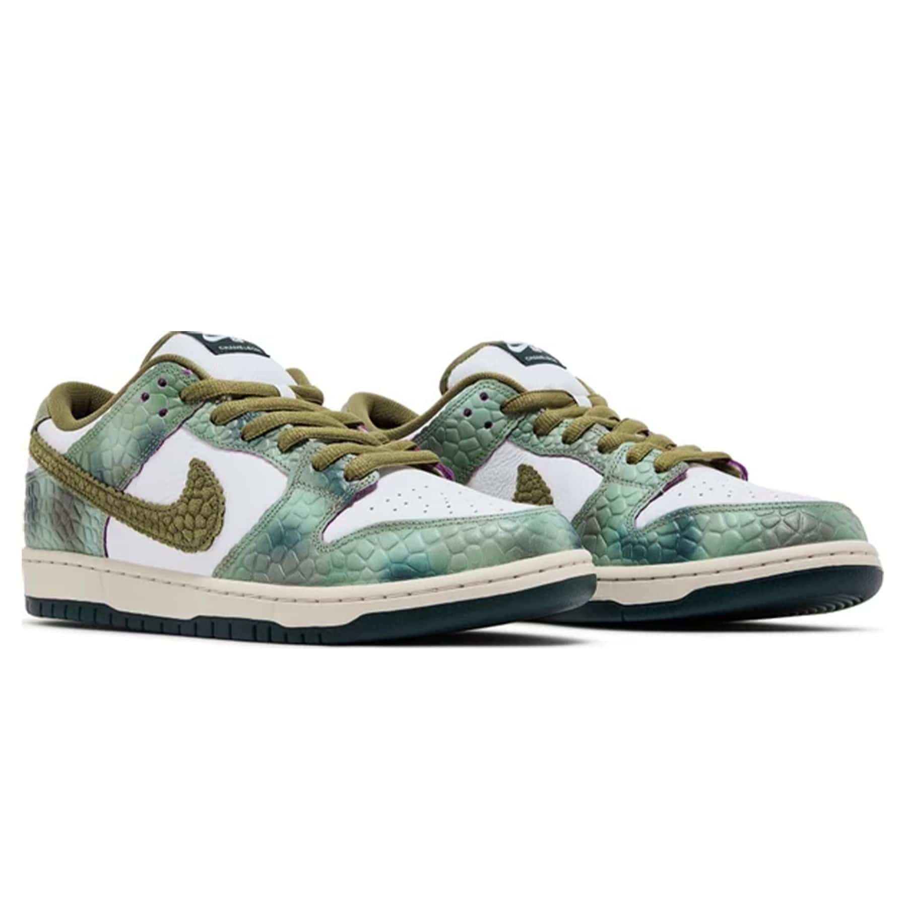 Alexis Sablone x Nike Dunk Low SB 'Chameleon'