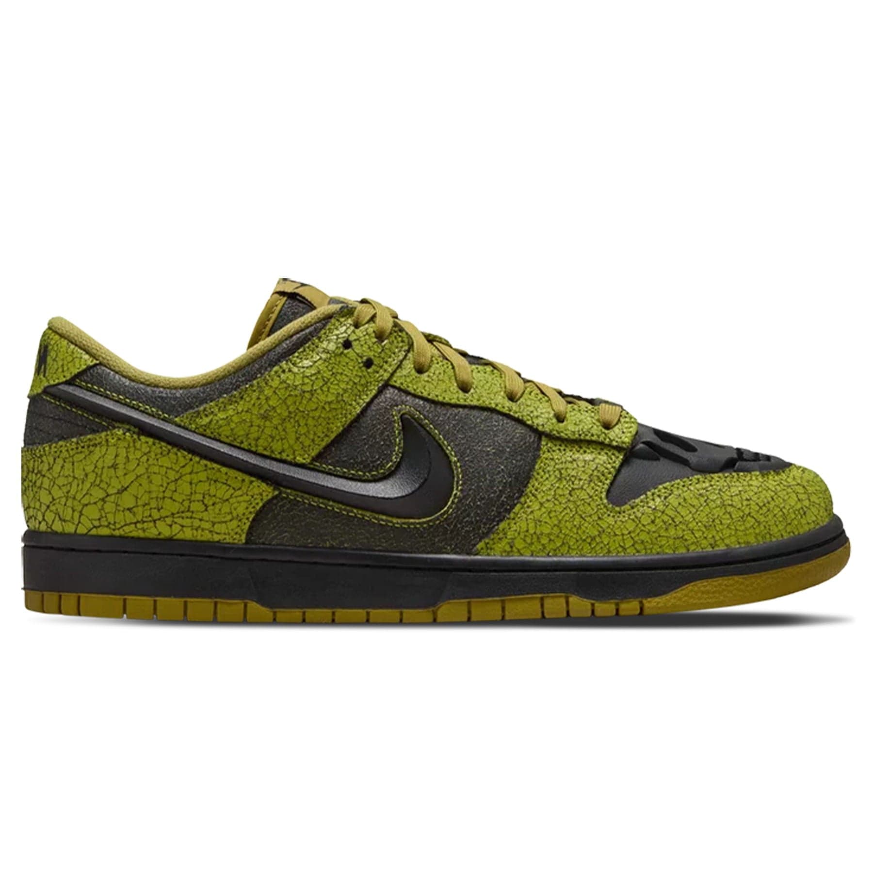 Nike Dunk Low 'Halloween Skull'